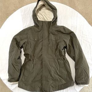The North Face Girls' Osolita Triclimate Jacket - Girls Large 14/16 -Olive Green